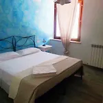 Rossococomero Primavera! Κατάλυμα σε φάρμα